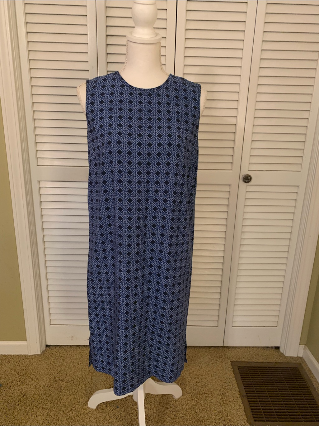 Doncaster Navy And Light Blue Sleeveless Geometric Midi Sheath Dress Size 6